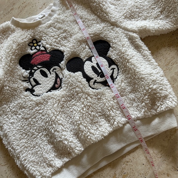 Minnie and Mickey Mouse Disney Sherpa Kids Sweatset - Picture 7 of 8